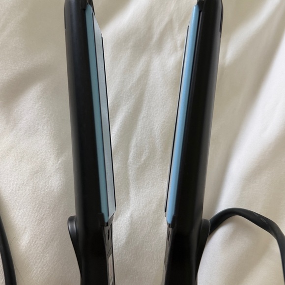 Bio ionic flat iron - Picture 3 of 5